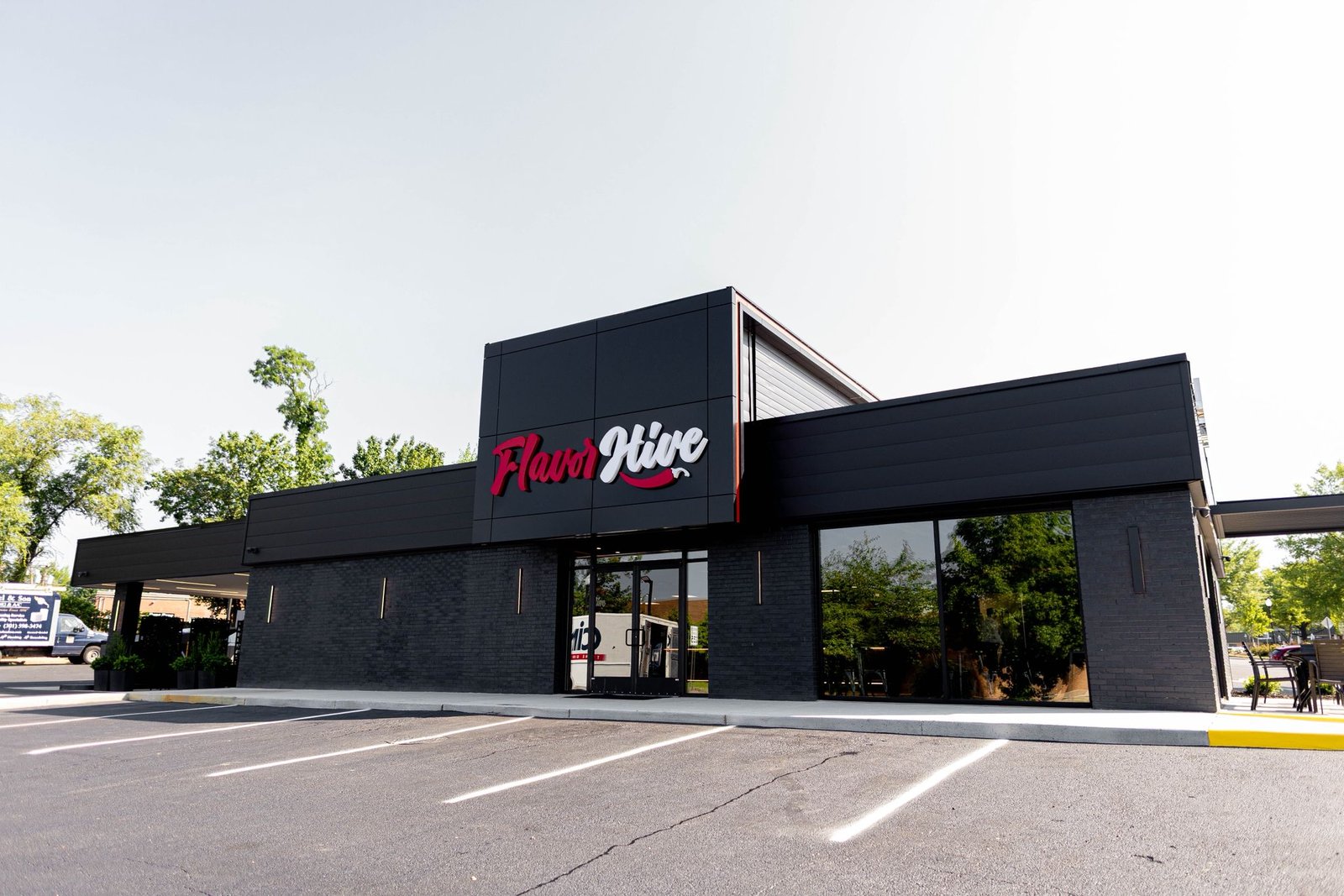 WhatsApp Image 2025-08-11 at 00.18.47_e01059d7